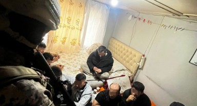 FETÖ şüphelileri ve düzensiz göçmenler yakalandı