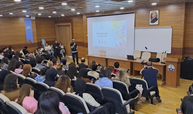 Gençlere uyuşturucu farkındalığı eğitimi