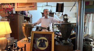 Kahvehanesini çocukluk hayali olan antikacıya dönüştürdü