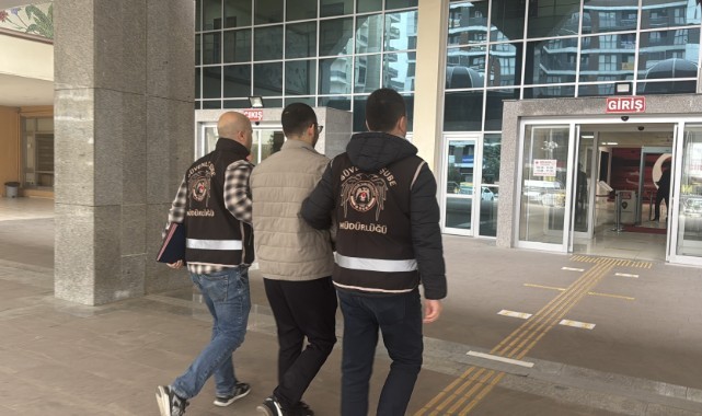 Kostüm etkinliğine imam cübbesiyle katılan şüpheli serbest bırakıldı
