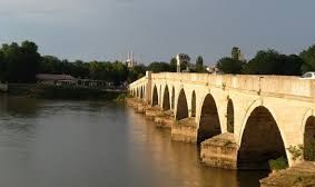 Meriç Nehri'nde erkek cesedi bulundu