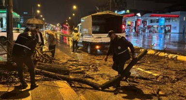 Sağanak hayatı olumsuz etkiliyor