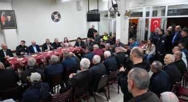 Sezer, mahalle ziyaretlerini sürdürüyor