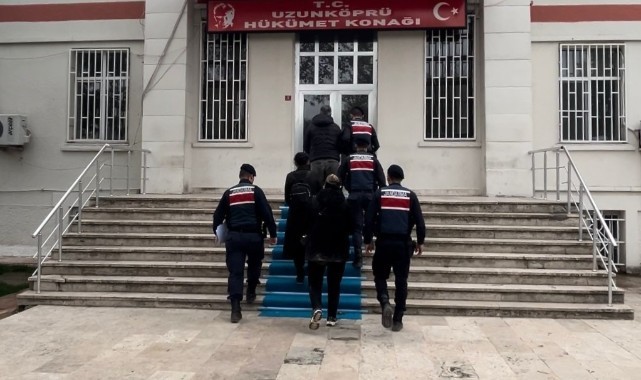 3 FETÖ üyesi tutuklandı