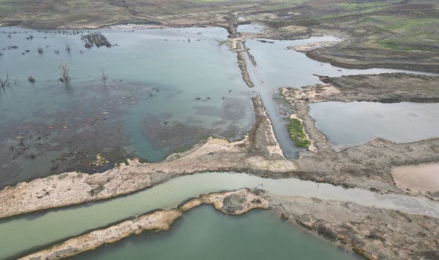 Barajlardaki su seviyesi azalmaya devam ediyor