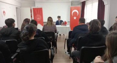 Gazi Kanar, Keşanlı öğrencilerle bir araya geldi