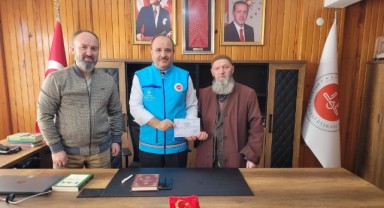 Gazze hayır çarşısının geliri TDV'ye teslim edildi