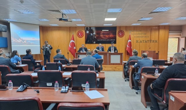 İnsan Kaynakları ve Eğitim Müdürlüğü tarafından İl Genel Meclisinde sunum gerçekleştirildi