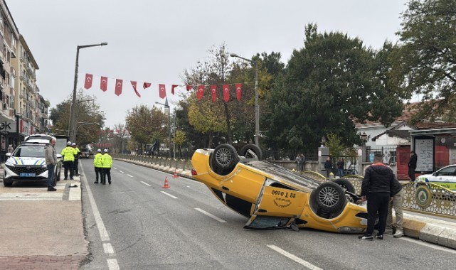 Kazadan yara almadan kurtulmasını emniyet kemerine bağladı