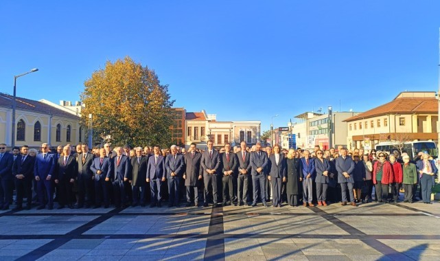 Öğretmenler Günü kapsamında tören yapıldı