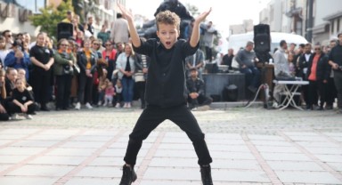 Trakya Dans Festivali renkli görüntülere sahne oldu