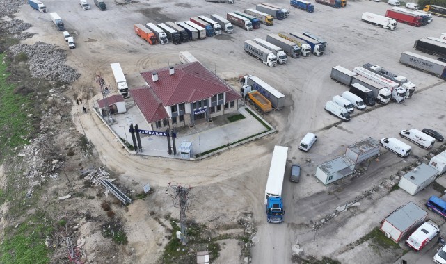 Valilik tır parkı sorununa çözüm oldu