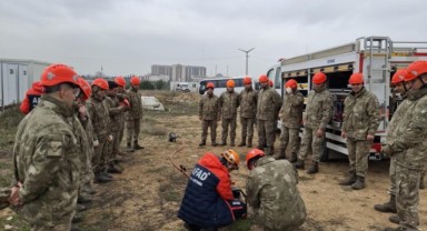 Askerlere afet eğitimi verildi