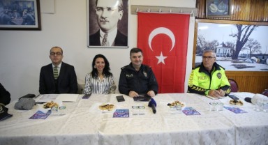 Ayhan, Kocasinan Mahallesi sakinleriyle buluştu