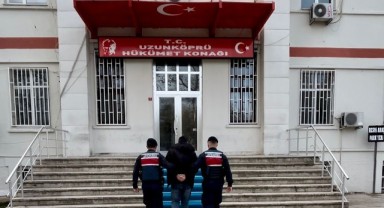 Çaldığı araçla İstanbul'a kaçan şüpheli tutuklandı