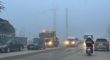 Edirne'de sis etkili oldu, görüş mesafesi düştü