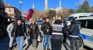 Edirne polisi işlek noktalarda güvenliği arttırdı