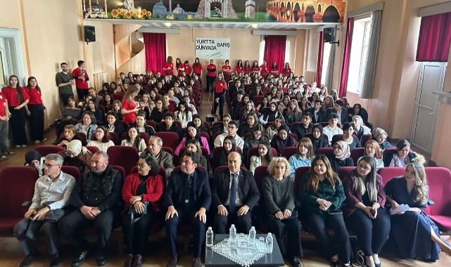 Edirneli gençler psikoloji bilimine ışık tuttu