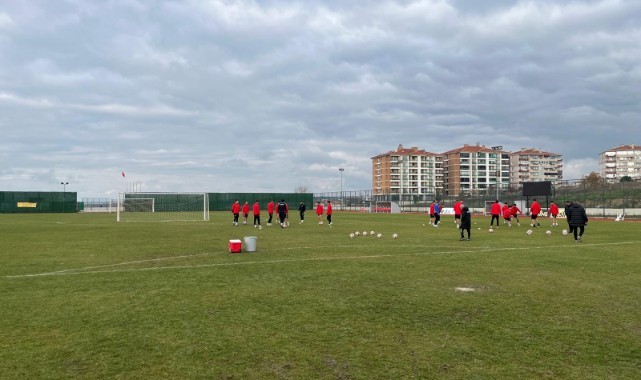 Edirnespor’da kadro krizi