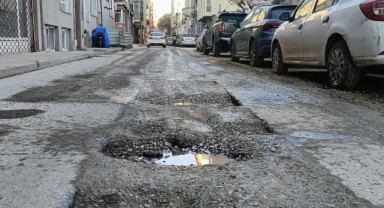  Kaleiçi'nde yollar yap-boz tahtasına döndü, başkan sabır dedi