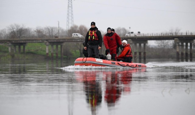Kayıp genç için umutlu bekleyiş: Arama çalışmalarında 10 gün geride kaldı