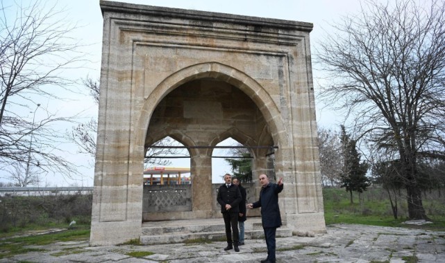 Köprü kalıntılarının bulunduğu alan ok meydanı ve yağlı güreş sahası olacak