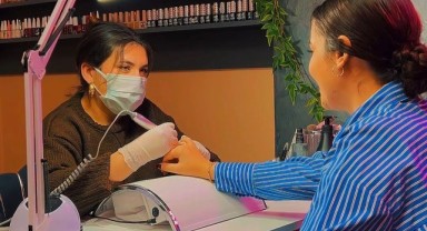 Kuaförler yılbaşı öncesi fazla mesai yapıyor