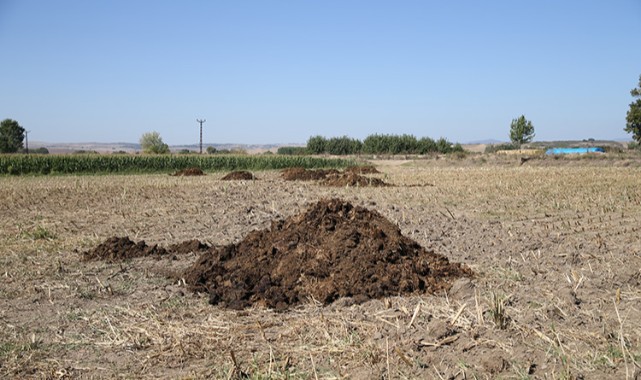 Kuraklıkla mücadelede çiftçilere organik gübre kullanmaları tavsiyesi