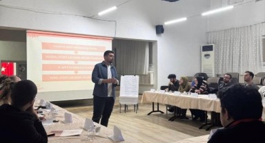 Kurumlar arası iş birliğiyle psikososyal destek eğitimi