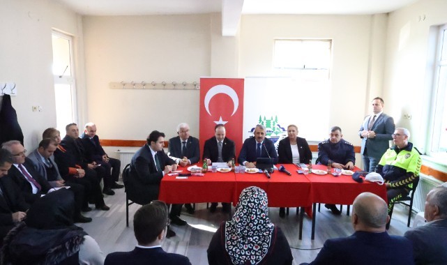 Muhtarlardan Vali Sezer'e teşekkür