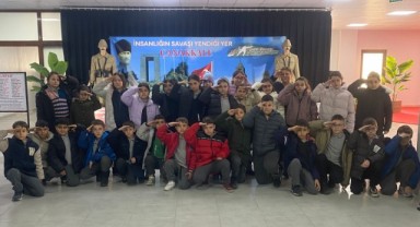 Öğrenciler Çanakkale ruhunu gezici müzede yaşadı