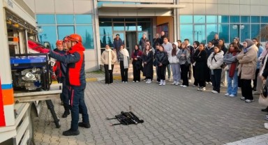 Öğretmen adaylarına afet eğitimi