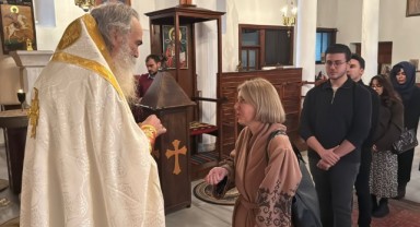 Ortodoks Noel Ayini gerçekleştirildi