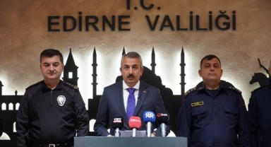 Vali Sezer, “Dedikodularla kaybedecek zamanımız yok”