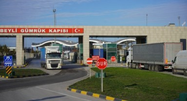 Yunanistan’daki eylemler tır trafiğini olumsuz etkiliyor