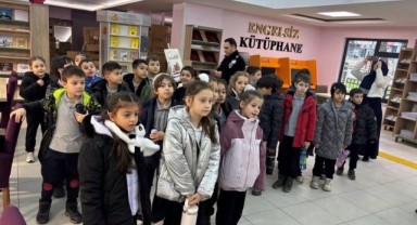 Edirne 75. Yıl İlkokulu İl Halk Kütüphanesini ziyaret etti