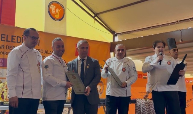 Edirneli genç aşçılar Alanya’da büyük başarı elde etti