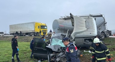 Eski muhtar trafik kazasında hayatını kaybetti