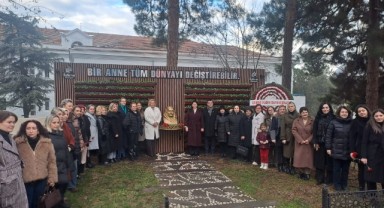 Gazi’nin annesi Zübeyde Hanım anıldı