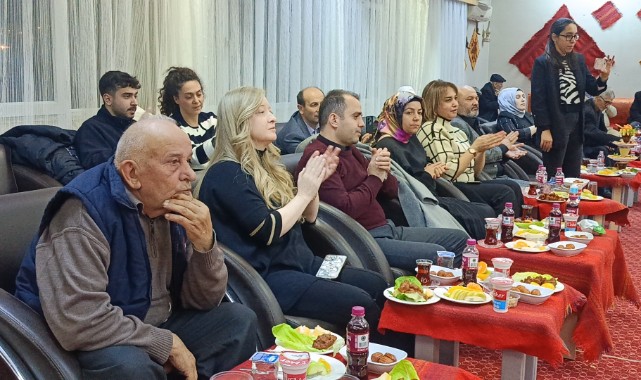 Huzurevinde sıra gecesi düzenlendi