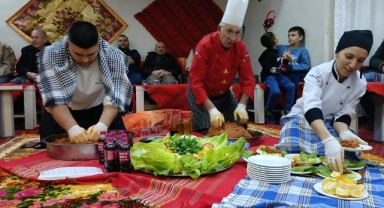 Huzurevinde sıra gecesi düzenlendi