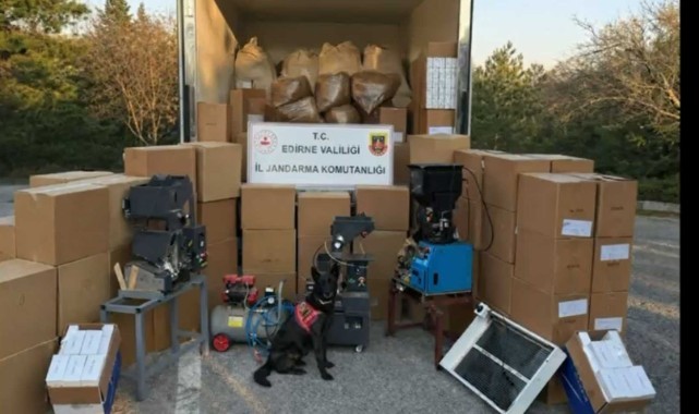 Kaçak sigara imalathanesine baskın