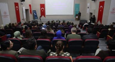 Sağlık personeline yapay zeka eğitimi