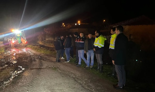 Taşkınlara karşı önlem alındı, yetkililer sahada