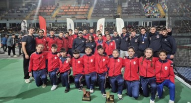 TED Edirne Koleji Kürek Kulübü sezona hızlı başladı