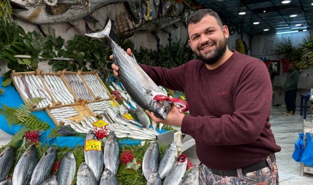 Torik bolluğu tezgahları şenlendirdi