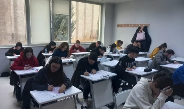 Voleybol aday hakem kursu Edirne’de başarıyla tamamlandı