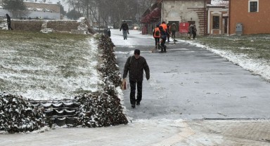 Edirne’de karla mücadele başladı