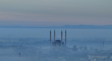 Edirne'de sis etkili oldu