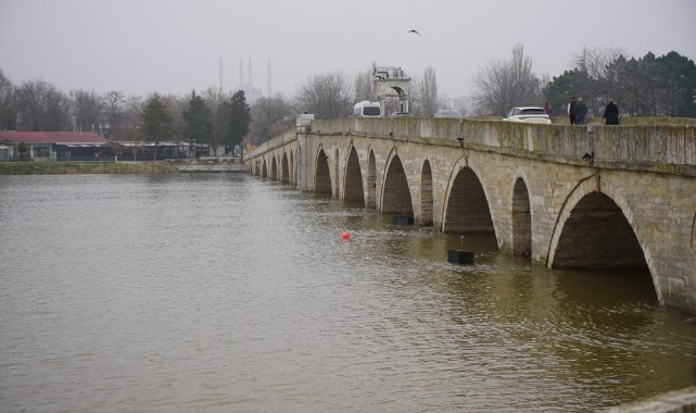 Ivoylovgrad Barajı'nda debi turuncu alarm seviyesine yükseldi